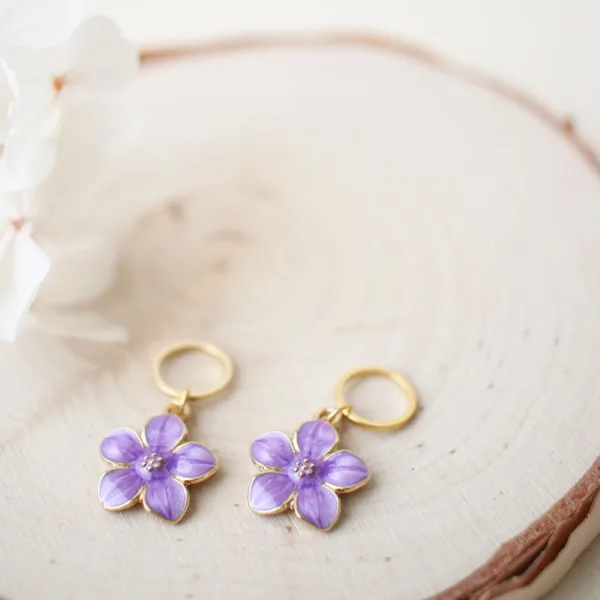 Anneaux marqueurs fleurs violettes