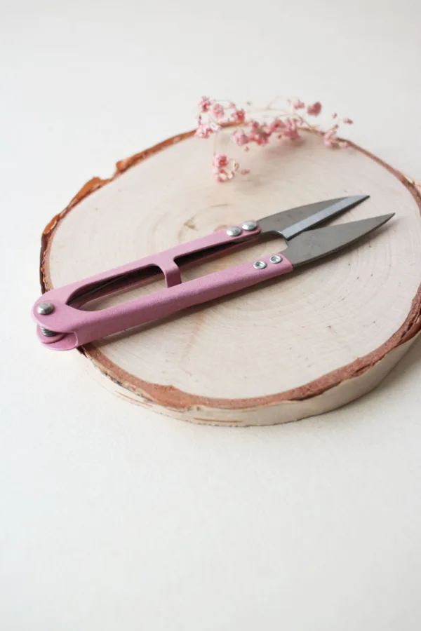 Coupe-fil rose